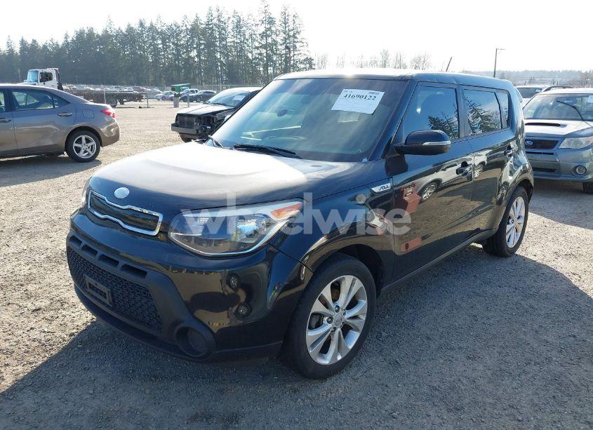 Photo 2 of 2014 Kia Soul + (VIN KNDJP3A56E7023910)