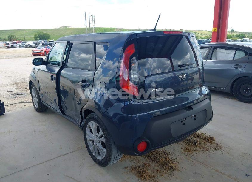 Photo 3 of 2014 Kia Soul + (VIN KNDJP3A56E7071164)