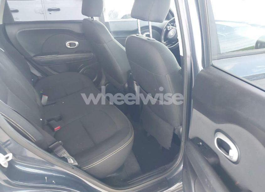 Photo 8 of 2014 Kia Soul + (VIN KNDJP3A56E7071164)