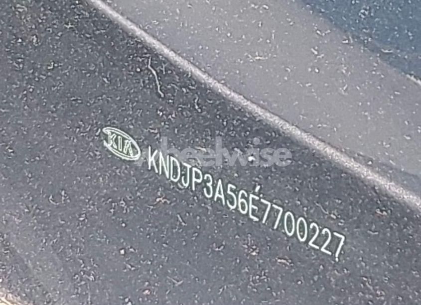 Photo 9 of 2014 Kia Soul + (VIN KNDJP3A56E7700227)