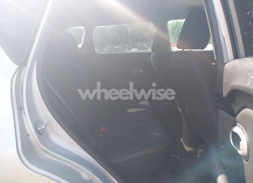 Photo 8 of 2014 Kia Soul + (VIN KNDJP3A56E7703418)