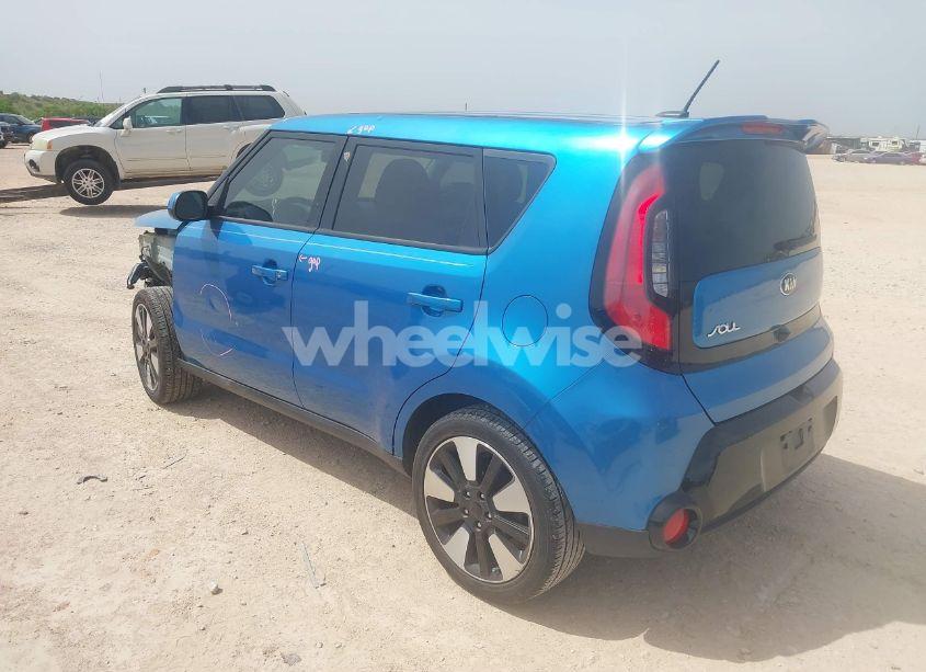 Photo 3 of 2016 Kia Soul + (VIN KNDJP3A56G7316693)