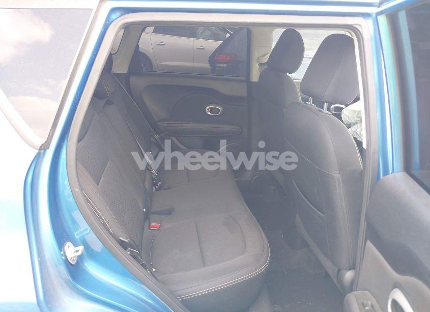 Photo 8 of 2016 Kia Soul + (VIN KNDJP3A56G7334627)