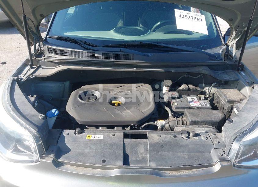 Photo 10 of 2017 Kia Soul + (VIN KNDJP3A56H7422417)