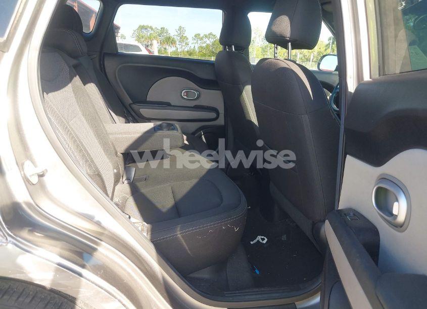 Photo 8 of 2017 Kia Soul + (VIN KNDJP3A56H7422417)