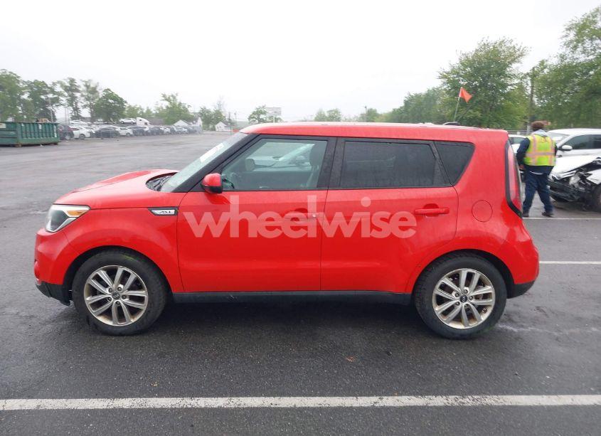 Photo 14 of 2018 Kia Soul + (VIN KNDJP3A56J7508106)