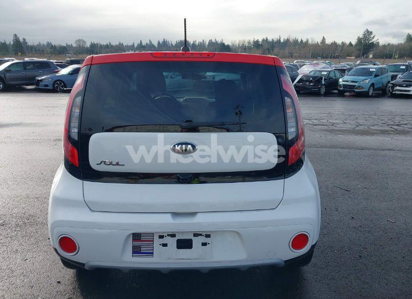 Photo 17 of 2019 Kia Soul + (VIN KNDJP3A56K7646679)