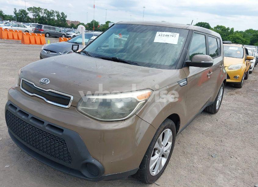Photo 2 of 2014 Kia Soul + (VIN KNDJP3A57E7005626)
