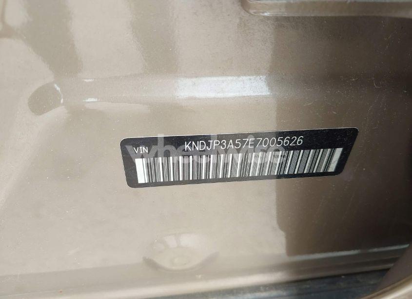 Photo 9 of 2014 Kia Soul + (VIN KNDJP3A57E7005626)