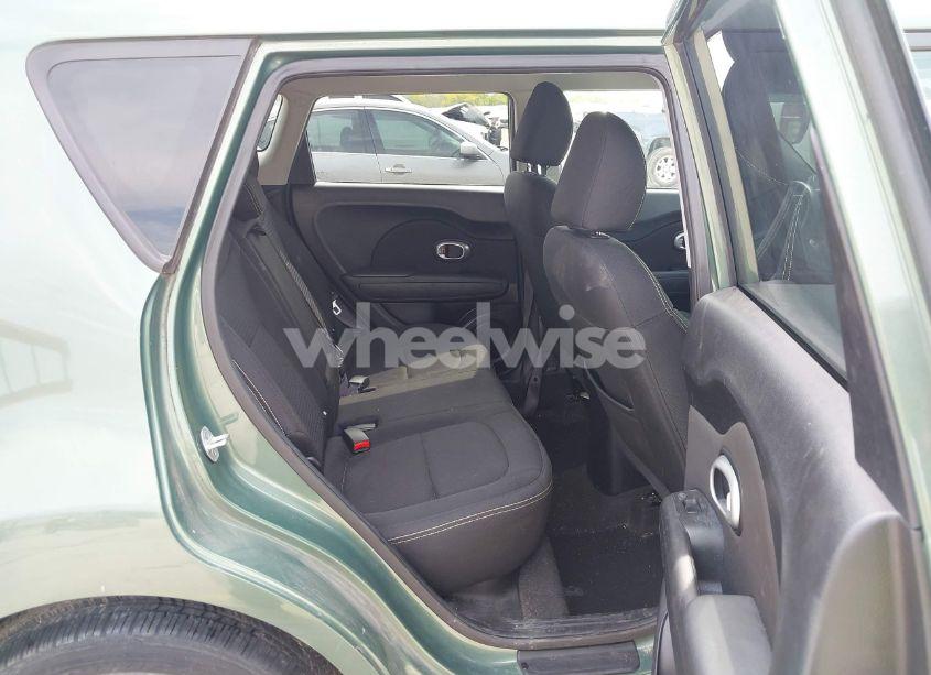 Photo 8 of 2014 Kia Soul + (VIN KNDJP3A57E7055913)