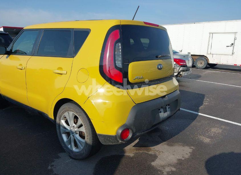 Photo 6 of 2014 Kia Soul + (VIN KNDJP3A57E7061064)