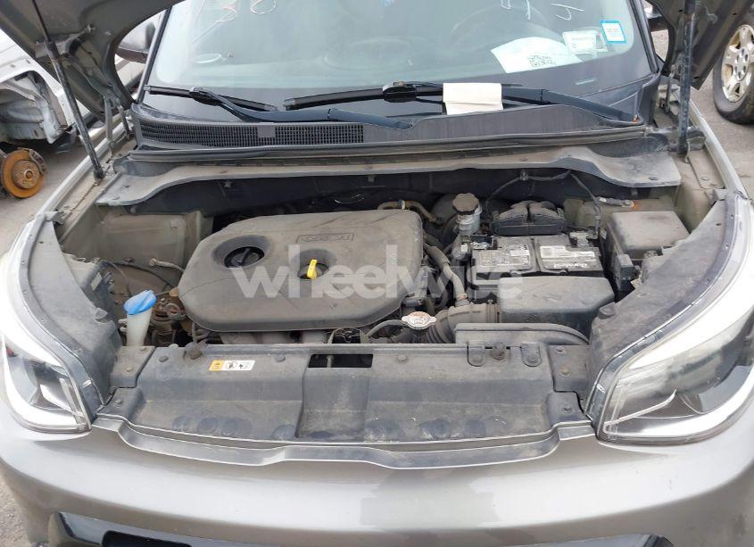 Photo 10 of 2016 Kia Soul + (VIN KNDJP3A57G7317559)