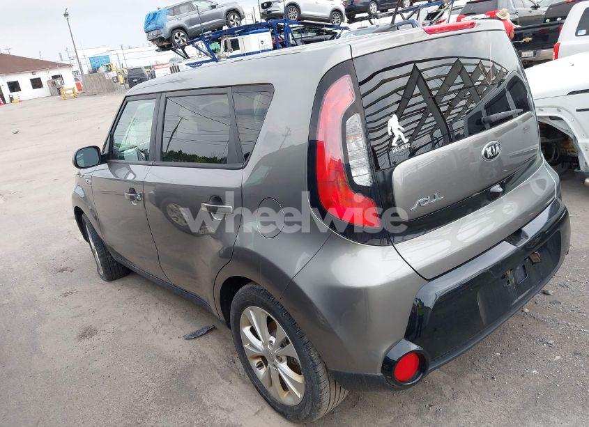 Photo 3 of 2016 Kia Soul + (VIN KNDJP3A57G7317559)