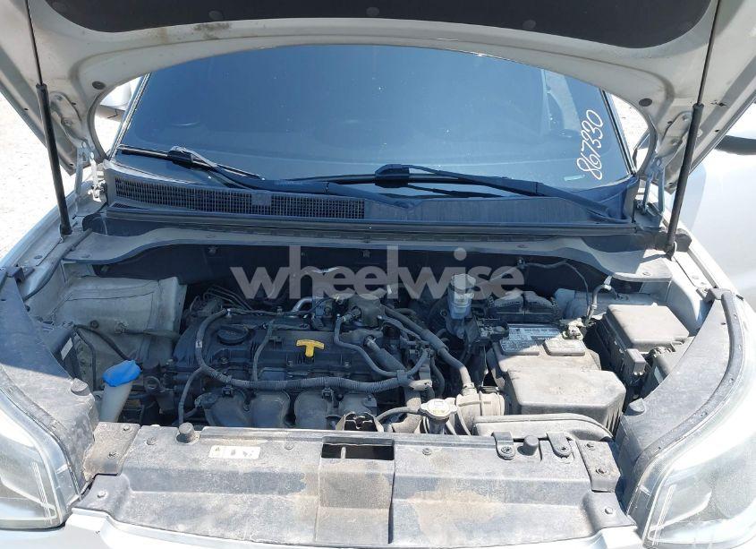 Photo 10 of 2016 Kia Soul + (VIN KNDJP3A57G7867330)