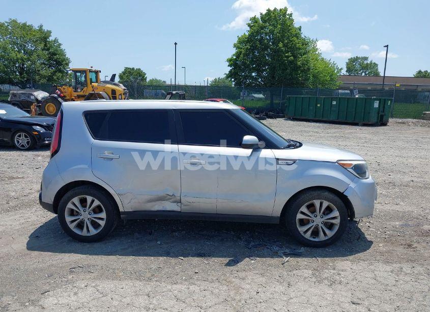 Photo 6 of 2016 Kia Soul + (VIN KNDJP3A57G7867330)