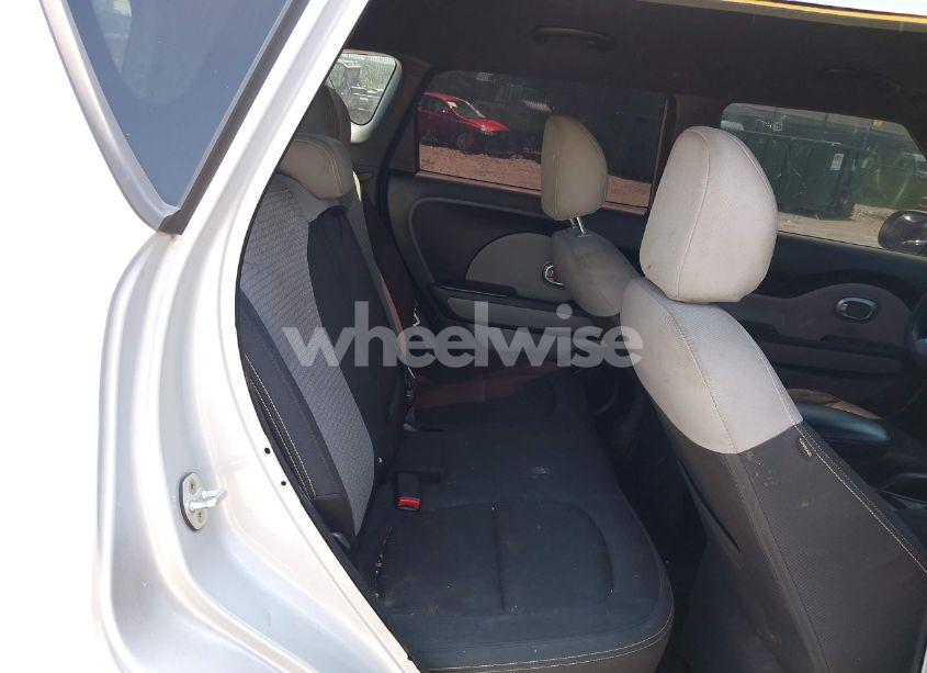 Photo 8 of 2016 Kia Soul + (VIN KNDJP3A57G7867330)