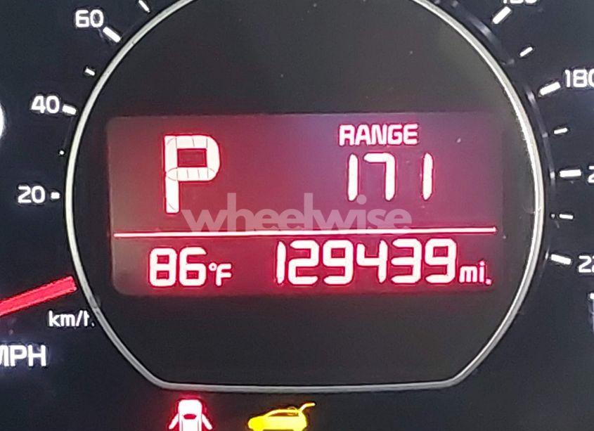 Photo 15 of 2018 Kia Soul + (VIN KNDJP3A57J7540529)