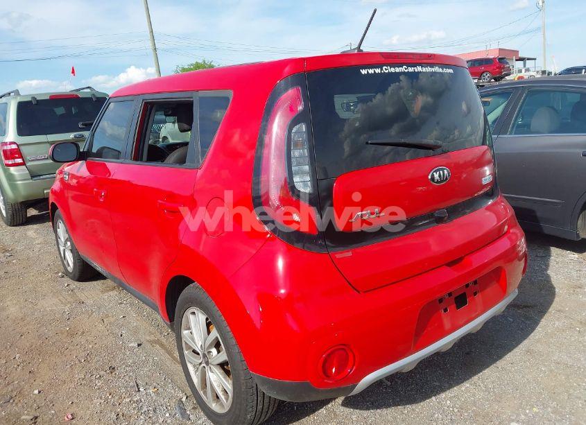 Photo 3 of 2018 Kia Soul + (VIN KNDJP3A57J7606951)