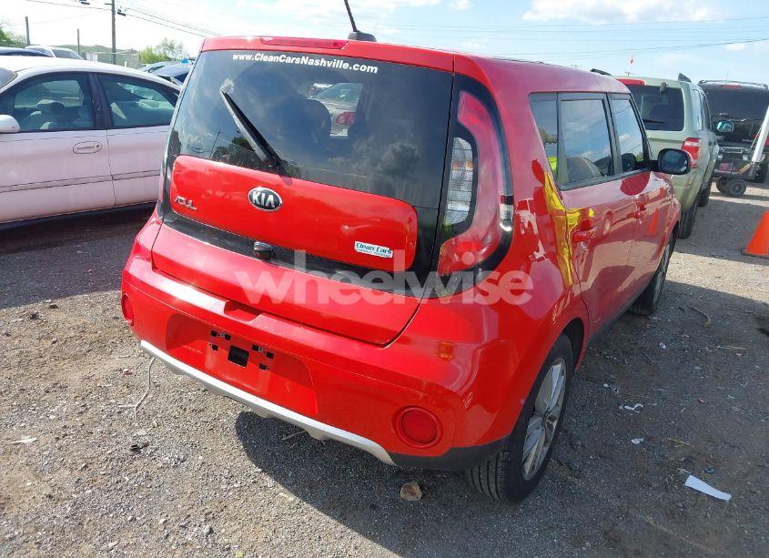 Photo 4 of 2018 Kia Soul + (VIN KNDJP3A57J7606951)