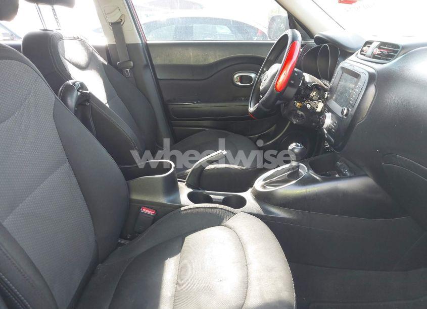 Photo 5 of 2018 Kia Soul + (VIN KNDJP3A57J7606951)