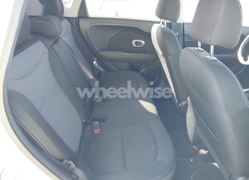 Photo 8 of 2018 Kia Soul + (VIN KNDJP3A57J7901872)