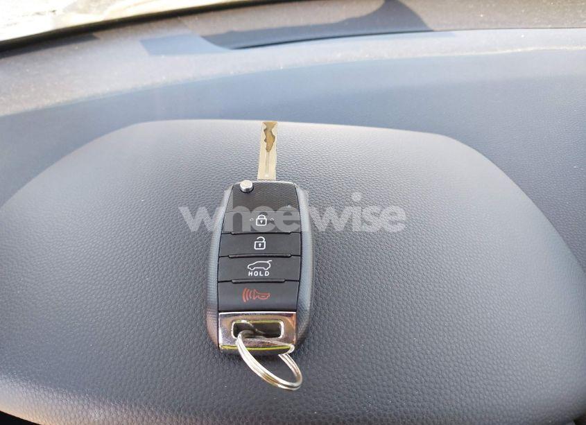 Photo 11 of 2019 Kia Soul + (VIN KNDJP3A57K7699312)