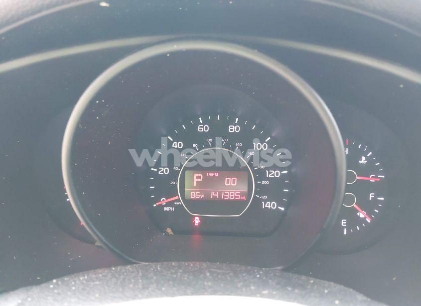 Photo 7 of 2014 Kia Soul + (VIN KNDJP3A58E7081713)