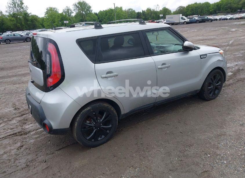 Photo 4 of 2014 Kia Soul + (VIN KNDJP3A58E7733682)