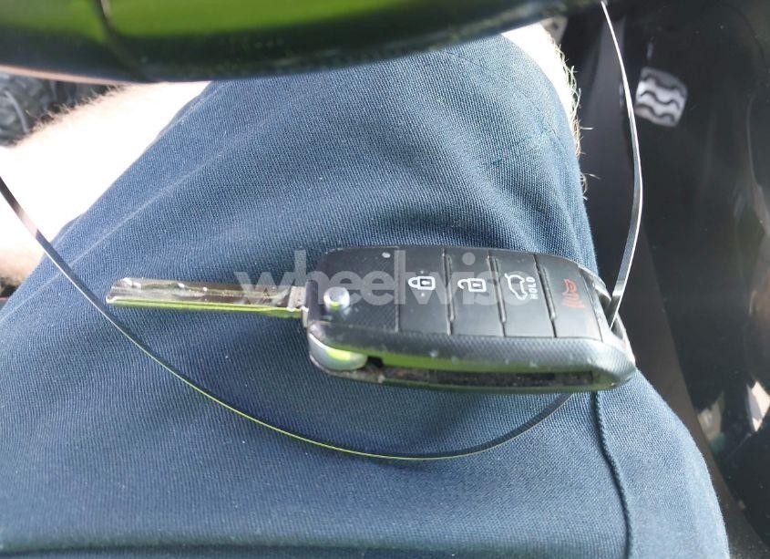 Photo 11 of 2015 Kia Soul + (VIN KNDJP3A58F7162969)