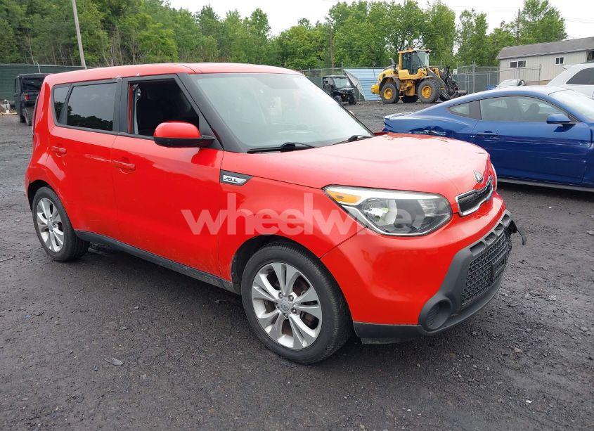 2015 Kia Soul + (VIN KNDJP3A58F7759412) main photo