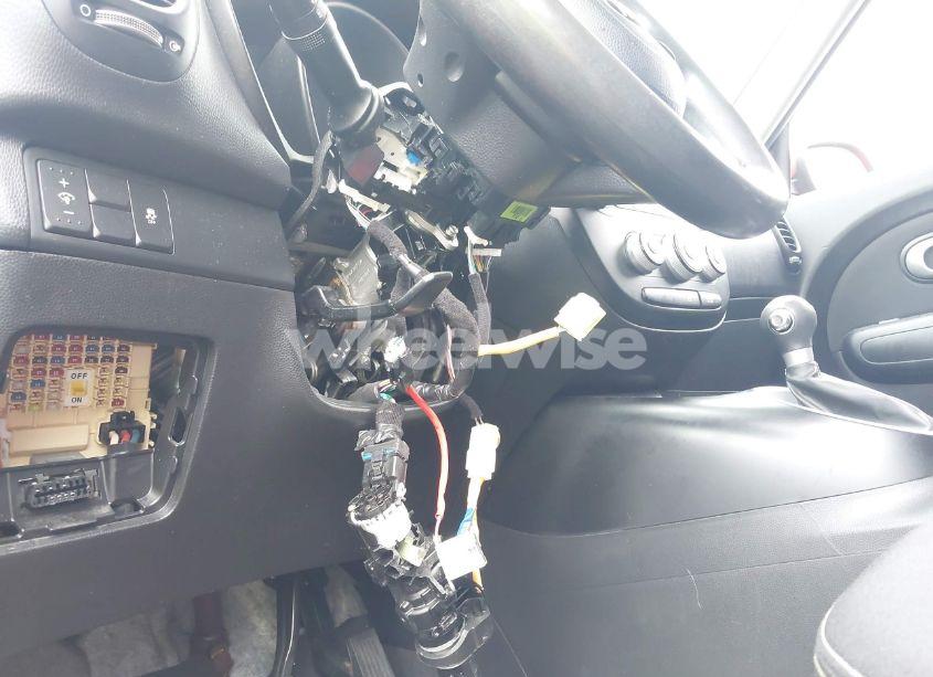 Photo 13 of 2015 Kia Soul + (VIN KNDJP3A58F7759412)