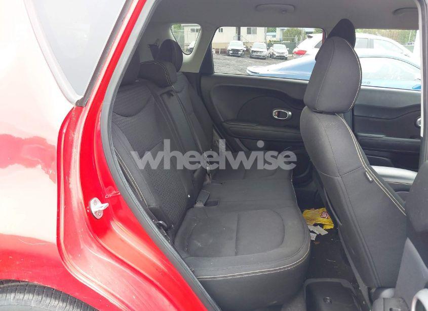Photo 8 of 2015 Kia Soul + (VIN KNDJP3A58F7759412)