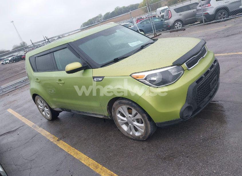 2015 Kia Soul + (VIN KNDJP3A58F7778672) main photo