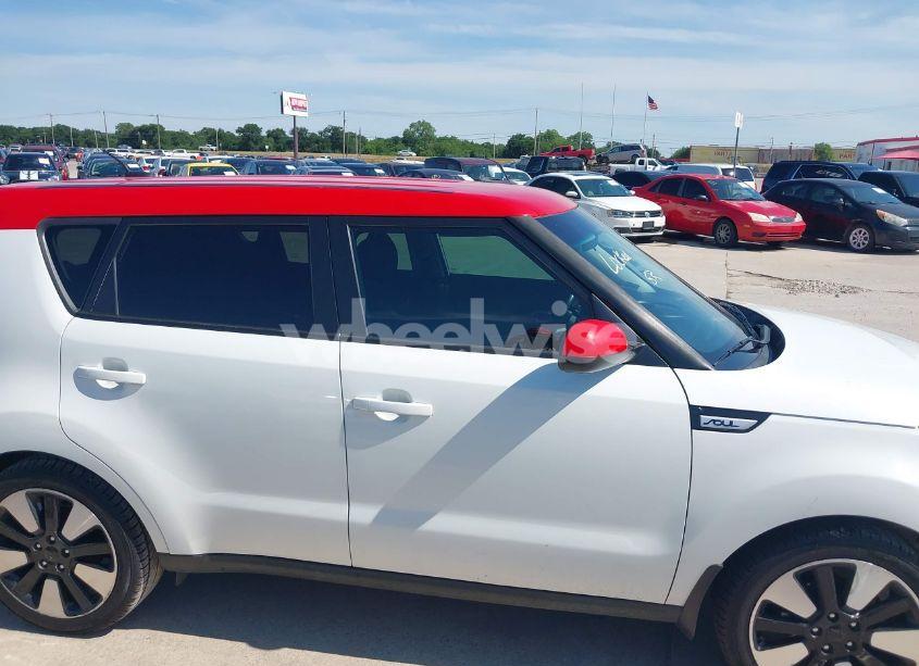 Photo 13 of 2016 Kia Soul + (VIN KNDJP3A58G7315870)