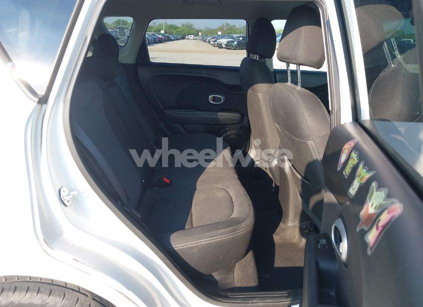 Photo 8 of 2018 Kia Soul + (VIN KNDJP3A58J7902609)