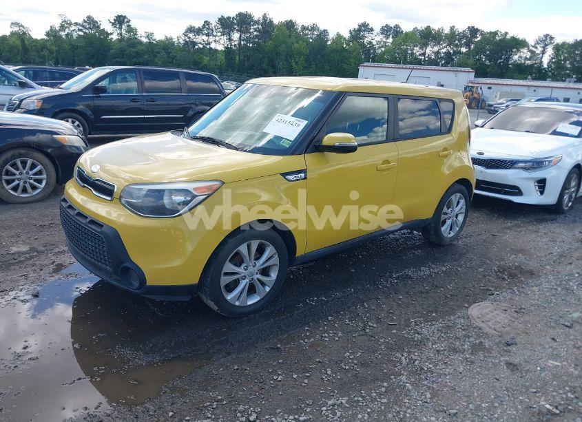 Photo 2 of 2014 Kia Soul + (VIN KNDJP3A59E7019513)