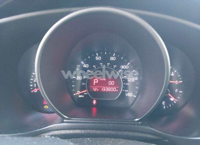 Photo 7 of 2014 Kia Soul + (VIN KNDJP3A59E7019513)