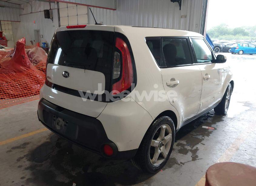 Photo 4 of 2014 Kia Soul + (VIN KNDJP3A59E7054522)