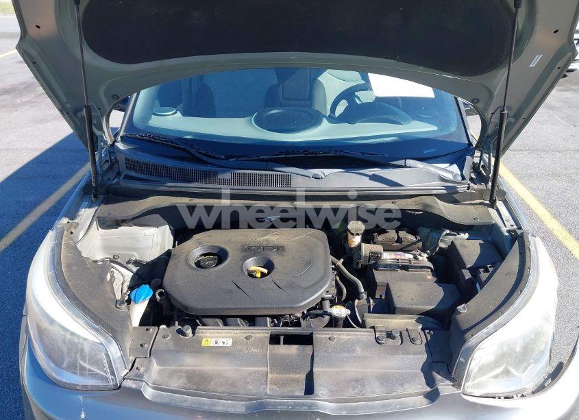 Photo 10 of 2014 Kia Soul + (VIN KNDJP3A59E7108644)