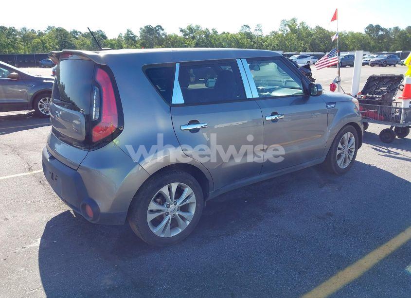 Photo 4 of 2014 Kia Soul + (VIN KNDJP3A59E7108644)
