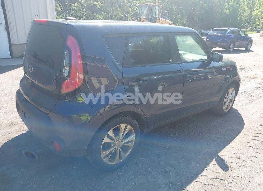 Photo 4 of 2015 Kia Soul + (VIN KNDJP3A59F7202038)