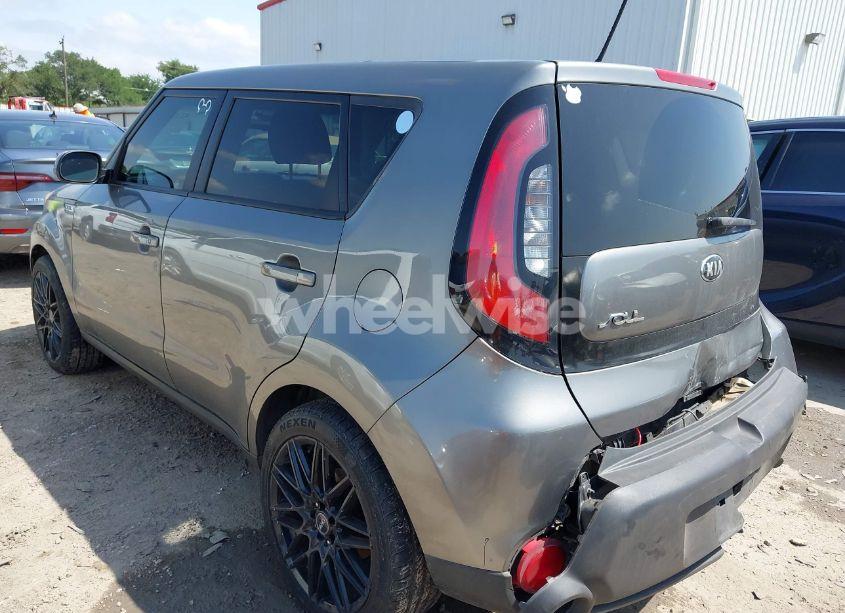 Photo 3 of 2015 Kia Soul + (VIN KNDJP3A59F7203108)