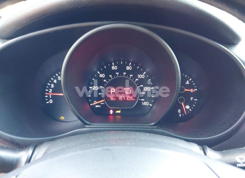 Photo 7 of 2015 Kia Soul + (VIN KNDJP3A59F7203108)