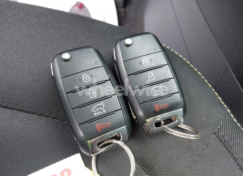 Photo 11 of 2016 Kia Soul + (VIN KNDJP3A59G7307177)