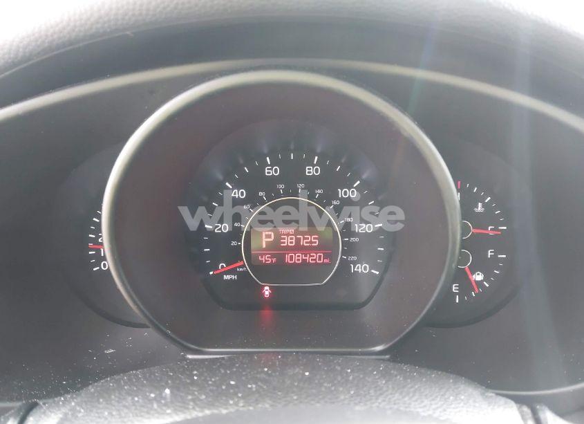 Photo 7 of 2016 Kia Soul + (VIN KNDJP3A59G7369534)