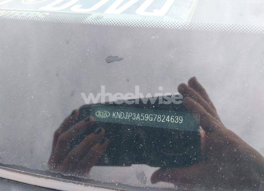 Photo 9 of 2016 Kia Soul + (VIN KNDJP3A59G7824639)