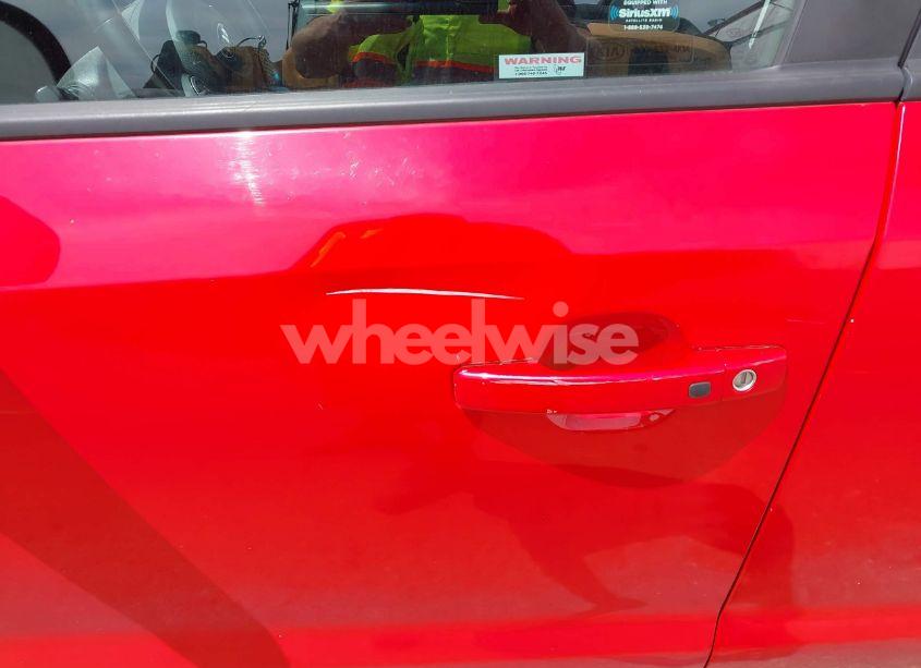 Photo 6 of 2017 Kia Soul + (VIN KNDJP3A59H7430592)