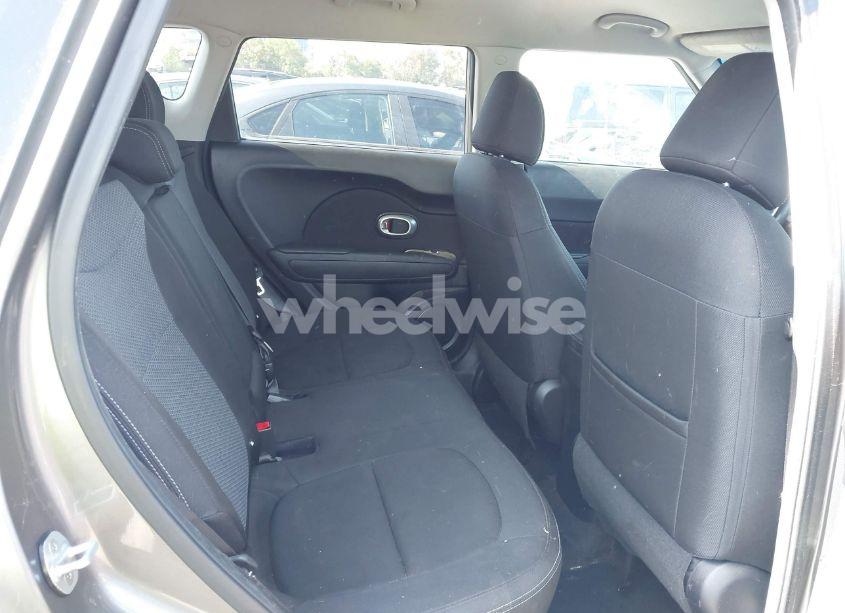 Photo 8 of 2019 Kia Soul + (VIN KNDJP3A59K7698100)