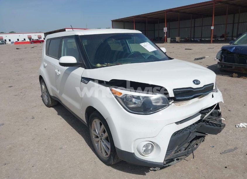 2019 Kia Soul + (VIN KNDJP3A59K7698145) main photo