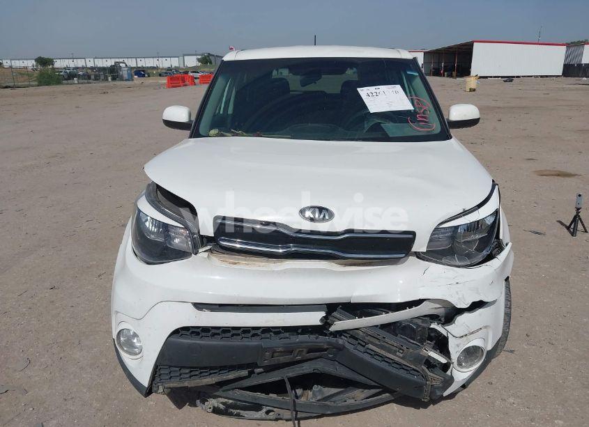 Photo 12 of 2019 Kia Soul + (VIN KNDJP3A59K7698145)